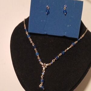 Shades Of Brights "Y" Necklace Gift Set Blue